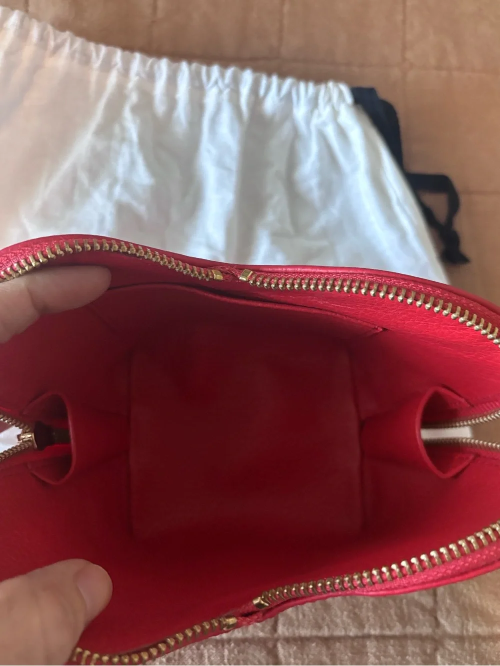 Cuyana Heart-Shaped Leather Cosmetic Pouch. New